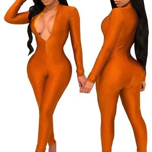 women’s jumpsuit never worn zip up long sleeve